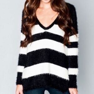 Show me your mumu v neck striped fuzzy sweater black and white